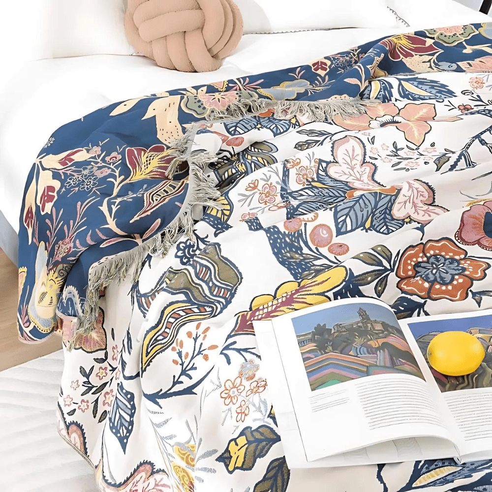 CottonBloom Blanket – Rustikale Baumwoll-Decke mit Blumenmuster, Wende-Design
