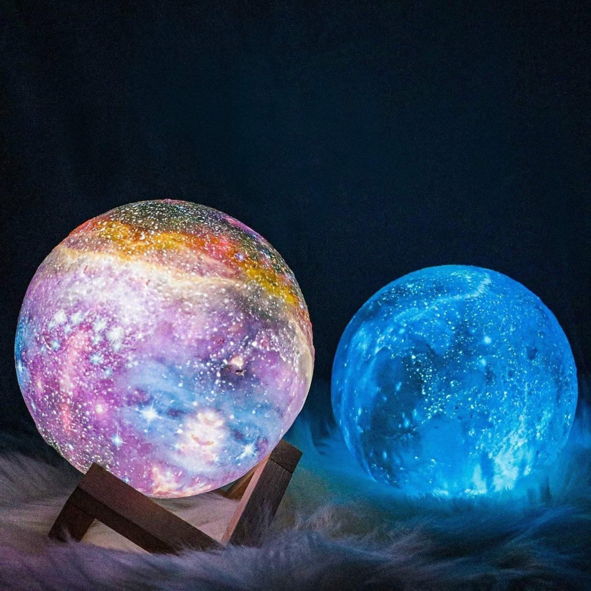 Galaxy Moonlamp – 3D-Mondlampe mit 16 Farben & Holzständer für stimmungsvolle Beleuchtung