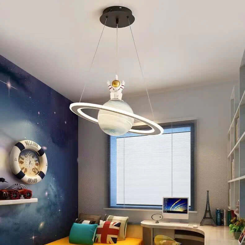 LED Planet Hanging Lamp – Kinderzimmer-Deckenlampe mit Planeten-Design & sanftem Nachtlicht