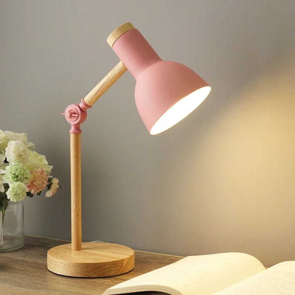 LUMOWOOD Desk Lamp – Skandinavische Tischlampe aus Holz mit LED & verstellbarem Arm