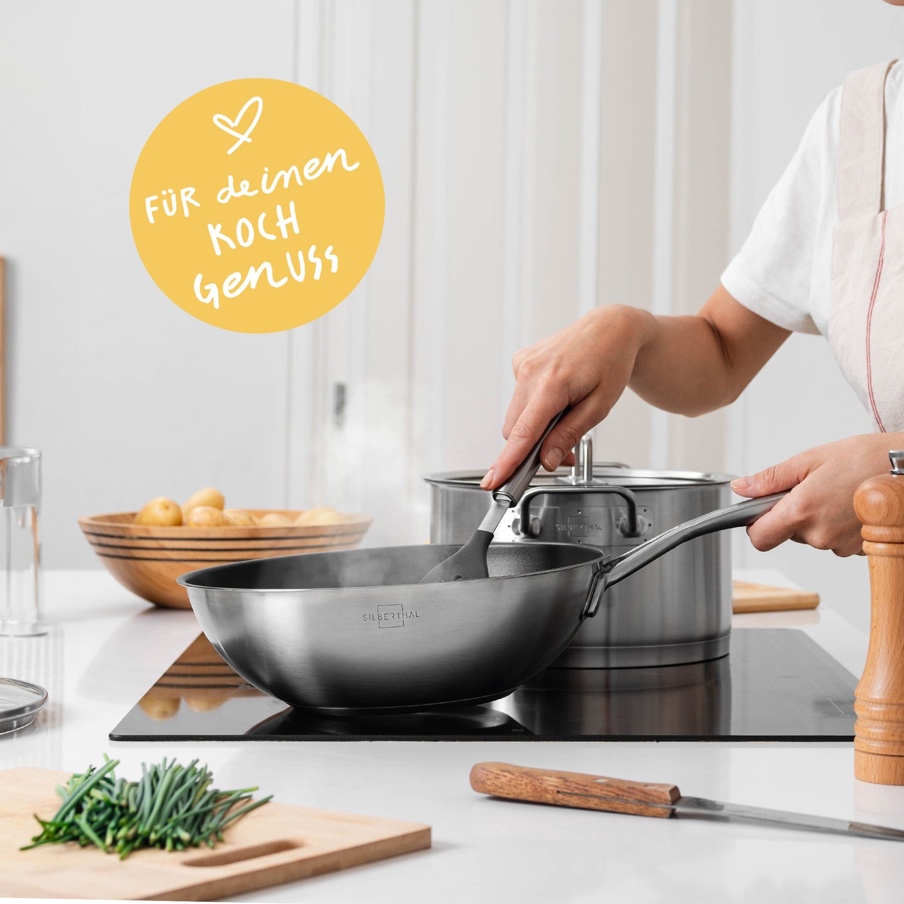 Wokpfanne mit Deckel