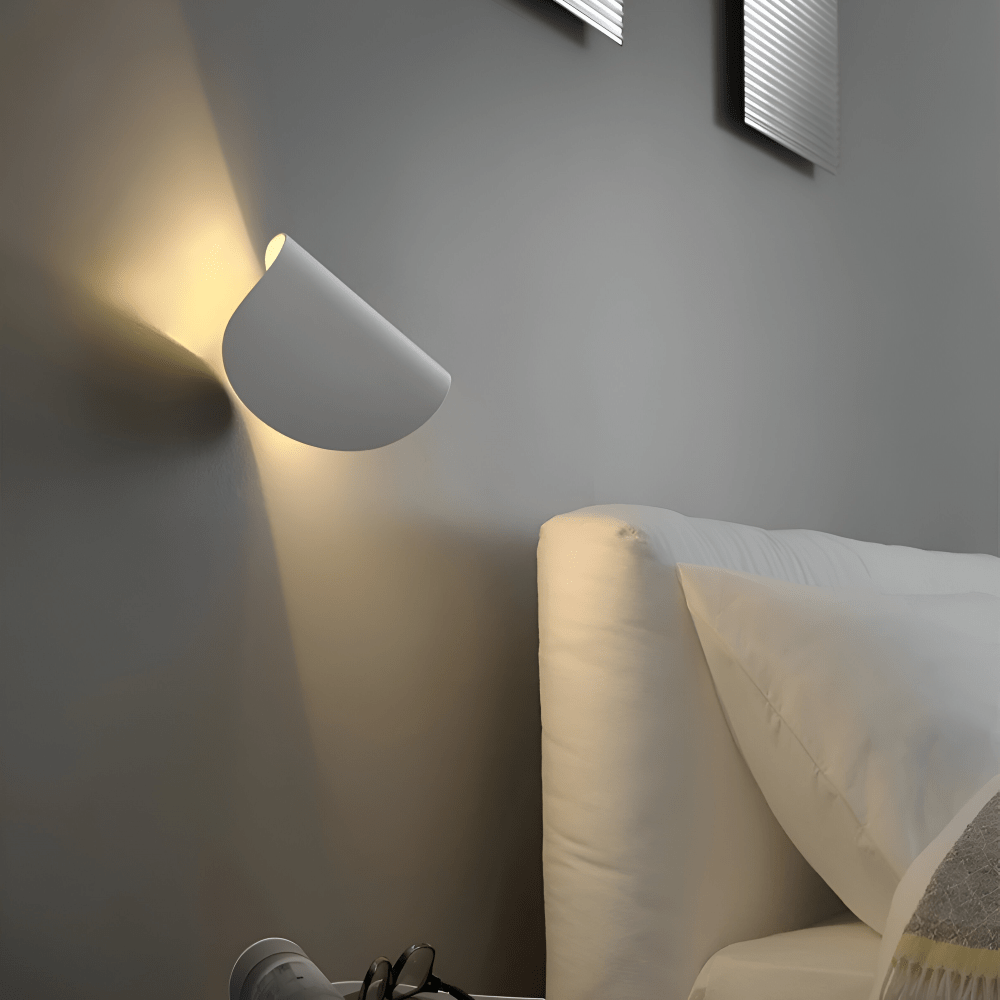 Twist WallLight – Drehbare Wandleuchte für gezieltes Licht im Wohn- & Schlafzimmer