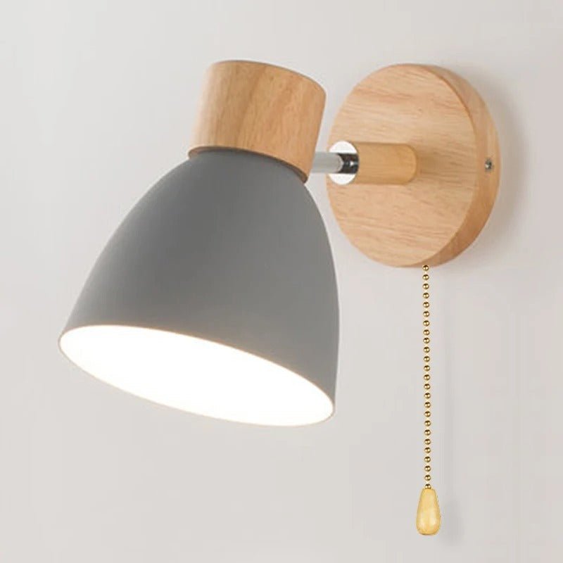 YADIEL WALL LIGHT – Nordische Wandlampe aus Holz mit Zugschalter