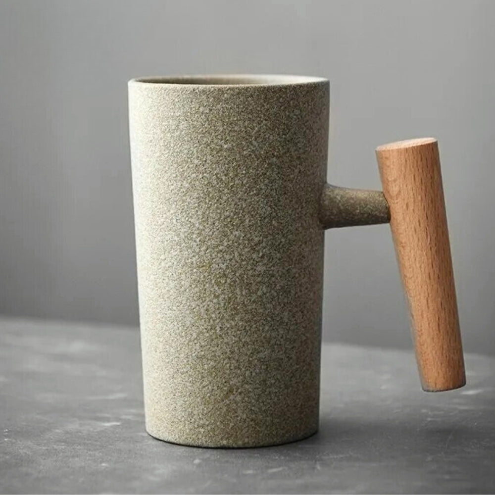 BREWCRAFT MUG – Handgefertigte Keramiktasse mit Holzgriff für stilvollen Kaffeegenuss