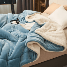CozyLuxe – Luxuriöse Fleecedecke für ultimativen Komfort