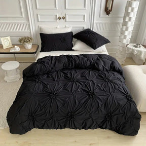 RuffledWeave Duvet Set – Elegantes Rüschblumen Bettbezug Set aus Mikrofaser
