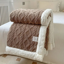 Snuggle Sherpa Blanket – Luxuriöse Kuscheldecke für jede Jahreszeit