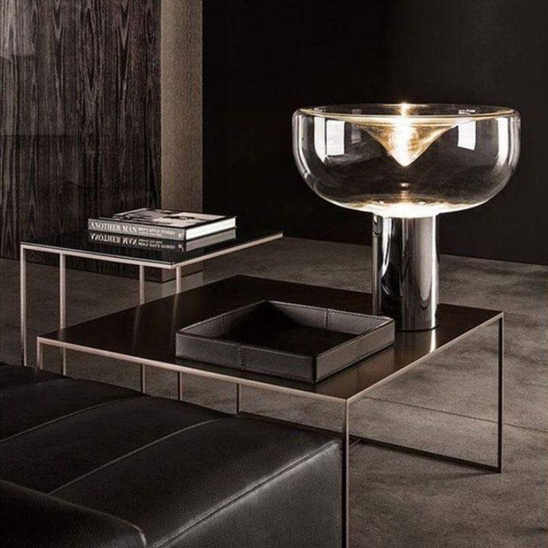 SERPENTA – Stilvolle Tischlampe im Schlangen-Design