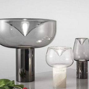 SERPENTA – Stilvolle Tischlampe im Schlangen-Design