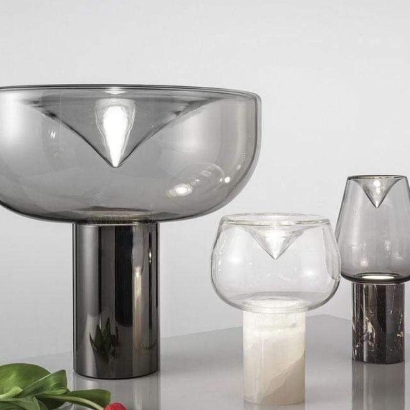 SERPENTA – Stilvolle Tischlampe im Schlangen-Design