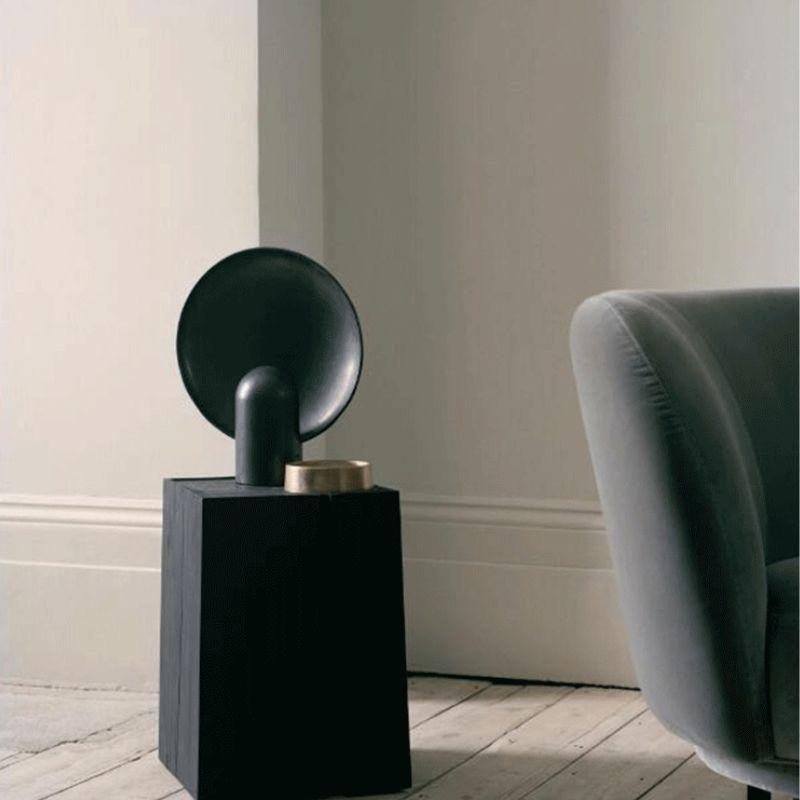 CASTALIA – Künstlerische Steintischlampe