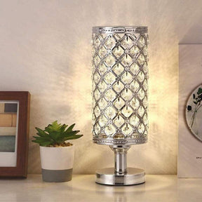 SOLVINA – Strahlende Tischlampe